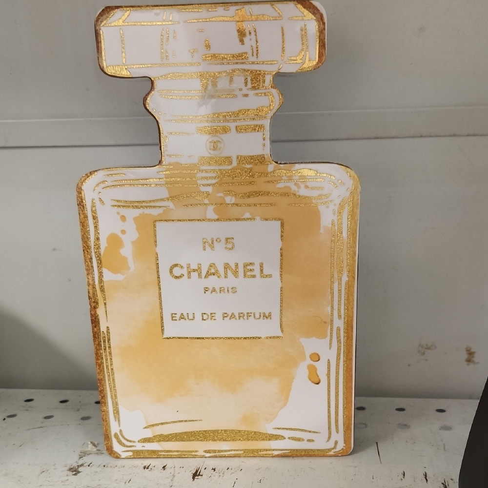 CHANEL No. 5 Gold and White Decorative Sign